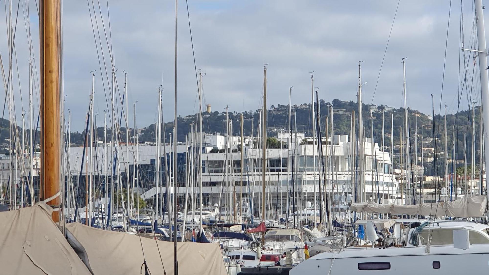 Bel Appartement Typique Proche Du Palais Et Plages 戛纳 外观 照片